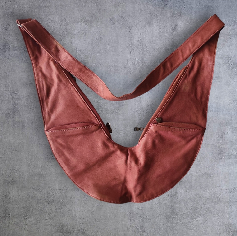 SASH Crossbody Leather Sling Bag
